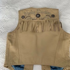 Girls leather Harley Davidson vest rare!